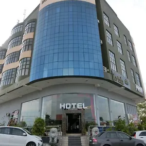 Paragon Hotel